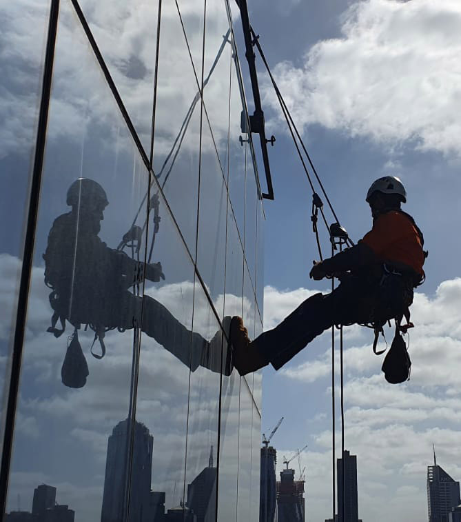 Rope Access / Highrise Window Cleaning